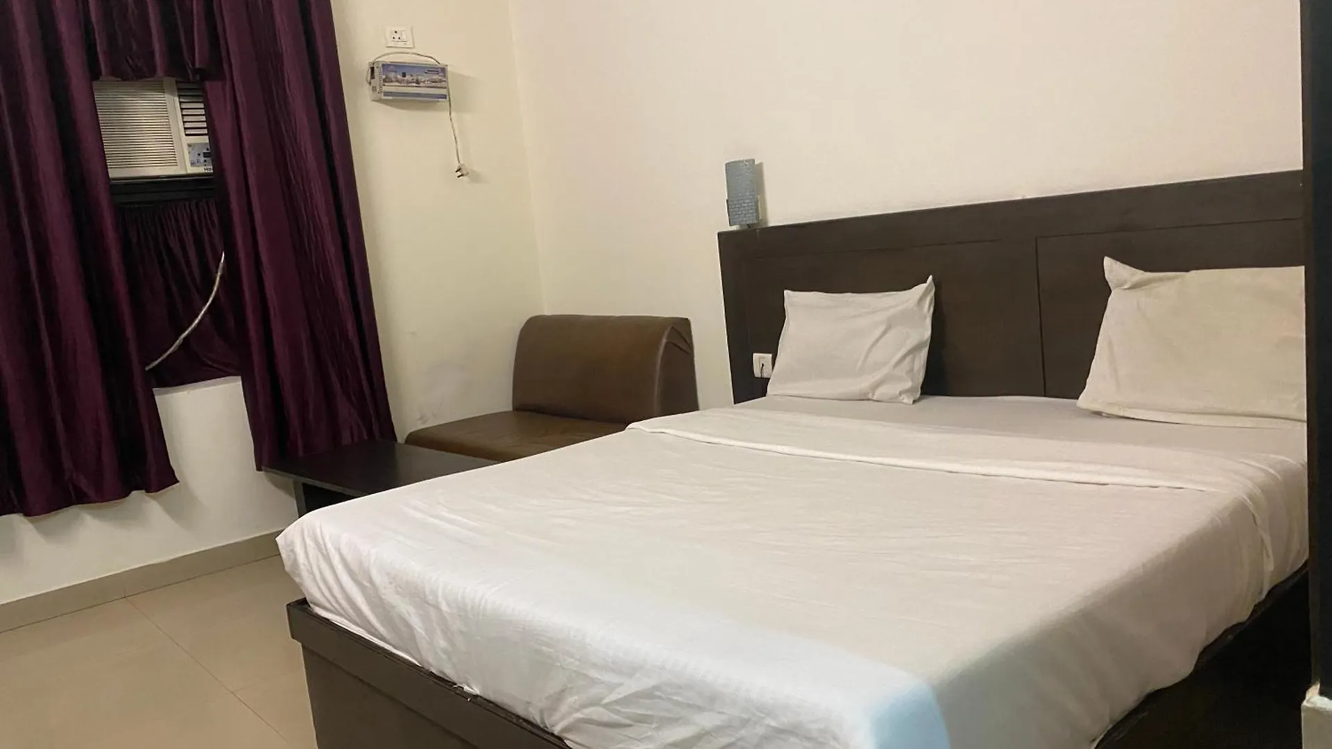 Hotel Prashant Palace Agra  3*, Agra (Uttar Pradesh) India