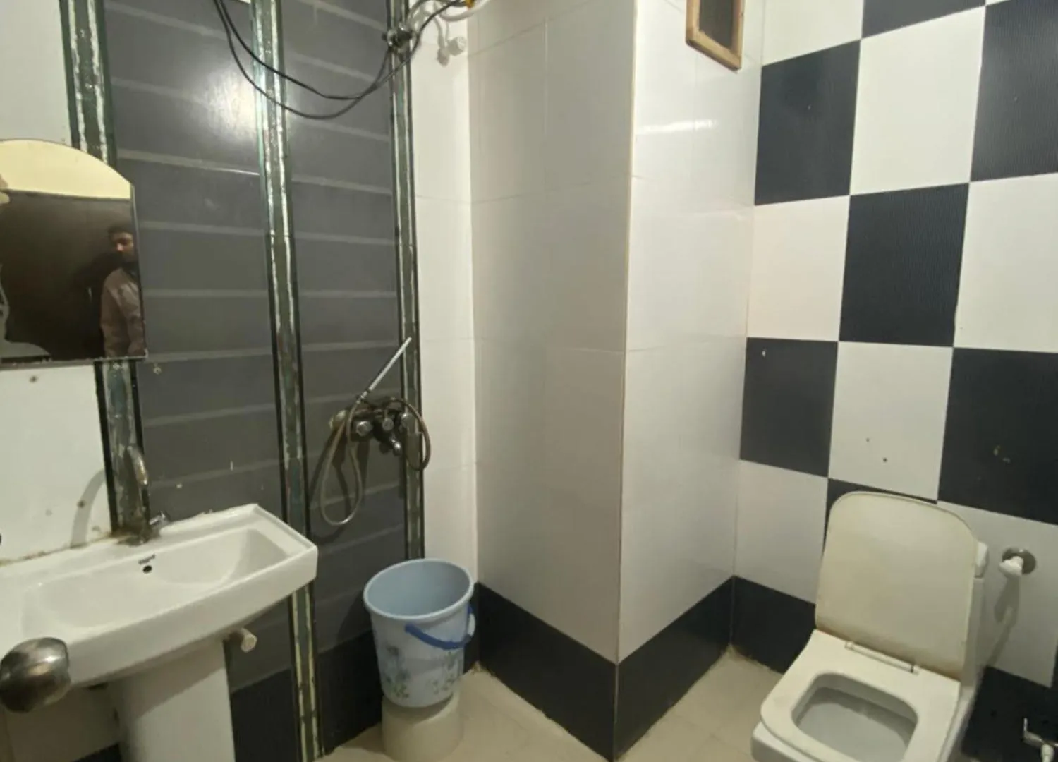 Hotel Prashant Palace Agra  Agra (Uttar Pradesh)